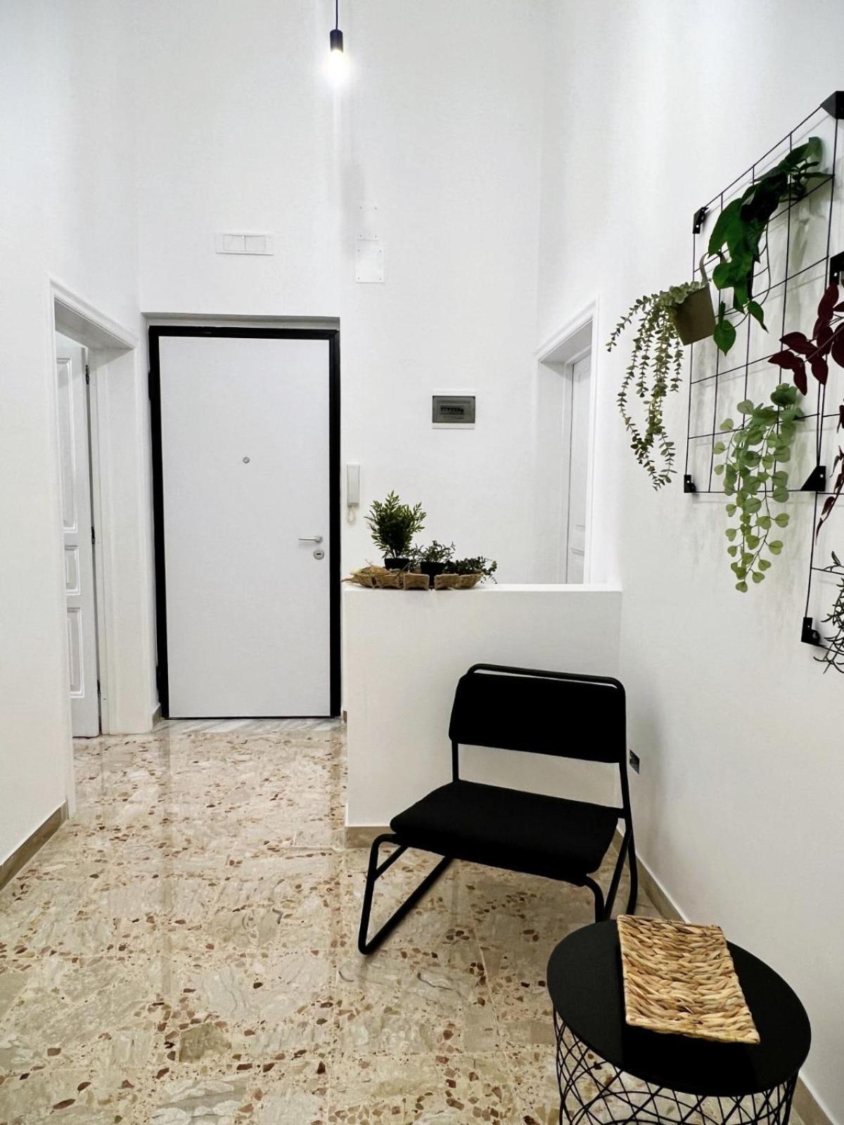 Lucky Corner - Elegant Stay Tarent Zewnętrze zdjęcie